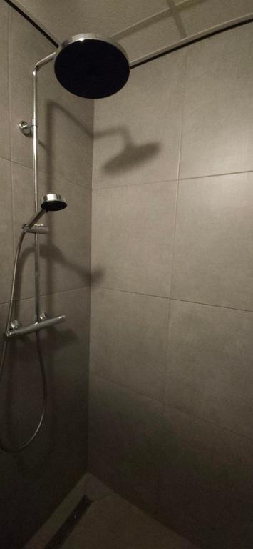 Kamer van 27 m2 in hartje Groningen - Afbeelding 8