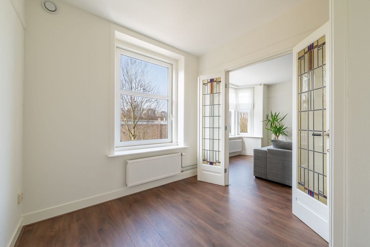 Licht 4-kamer appartement in Amsterdam-West - Afbeelding 8