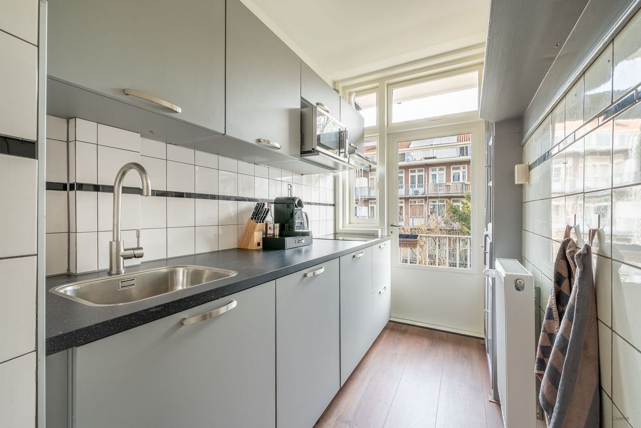 Licht 4-kamer appartement in Amsterdam-West - Afbeelding 11