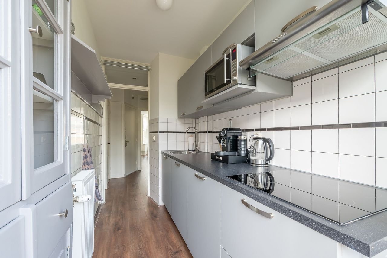 Licht 4-kamer appartement in Amsterdam-West - Afbeelding 12