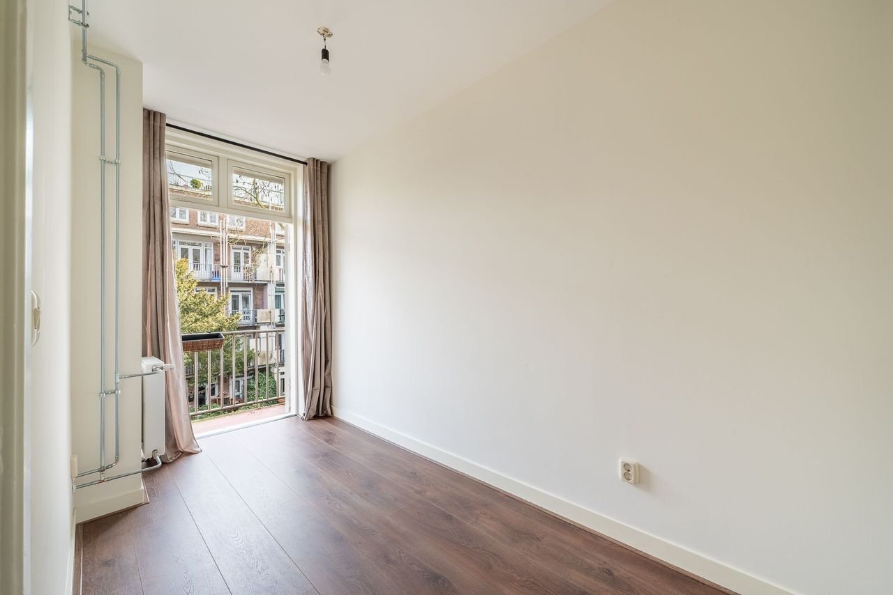 Licht 4-kamer appartement in Amsterdam-West - Afbeelding 14