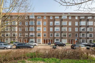 Licht 4-kamer appartement in Amsterdam-West