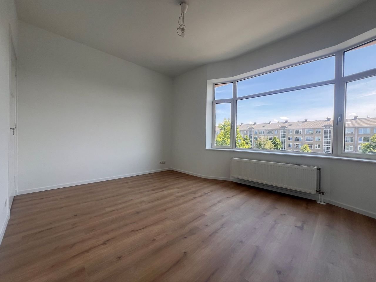 Gerenoveerd 5-kamerhuis in Leyenburg - Afbeelding 5