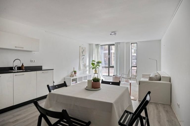 105 m² apartment in the heart of Den Bosch - Image 11