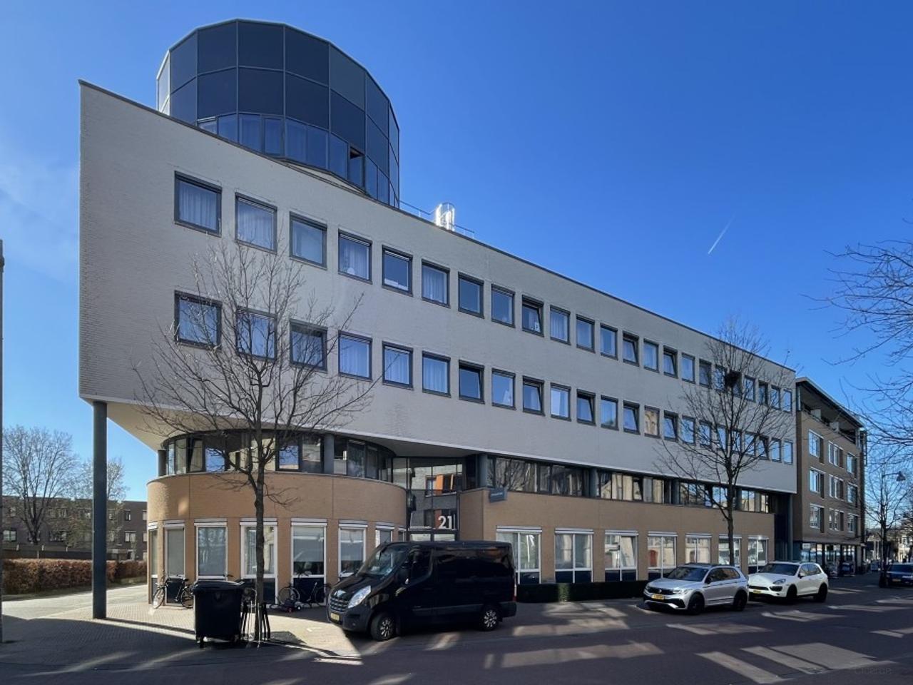 2-kamer appartement met dakterras - Afbeelding 1
