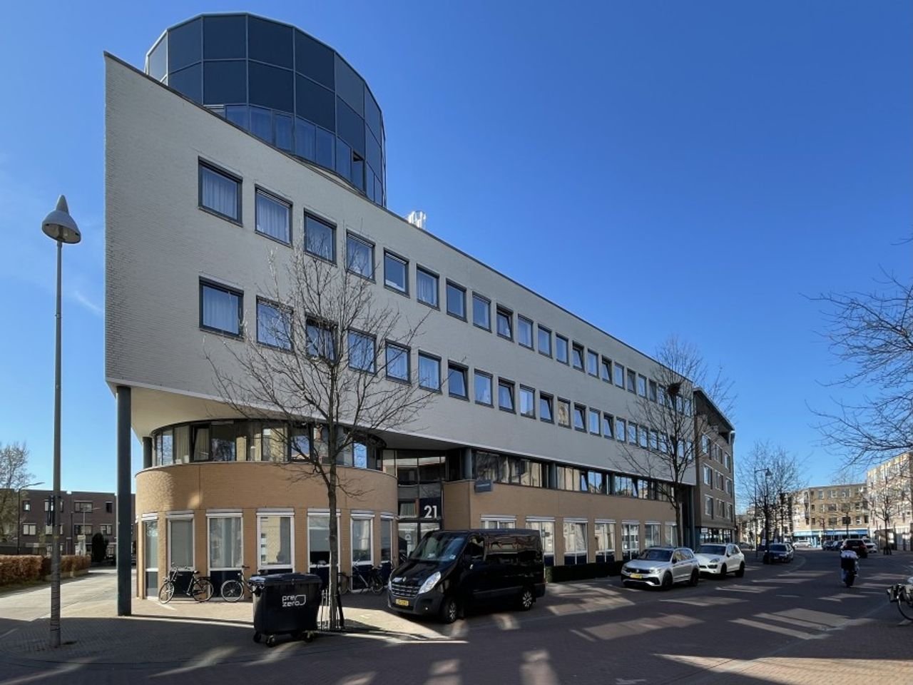 Studentenappartement met dakterras - Afbeelding 1