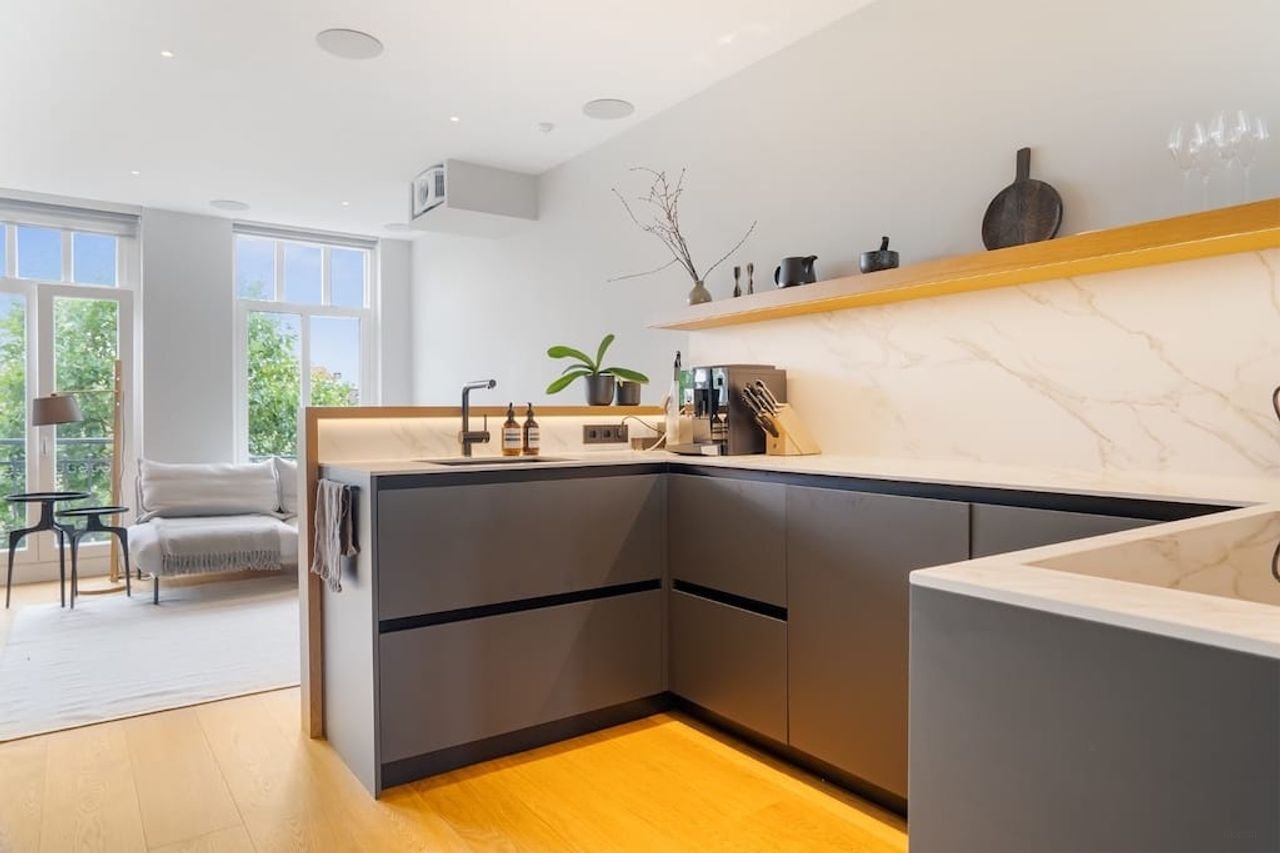 Design appartement met dakterras op Hoogte Kadijk - Afbeelding 4