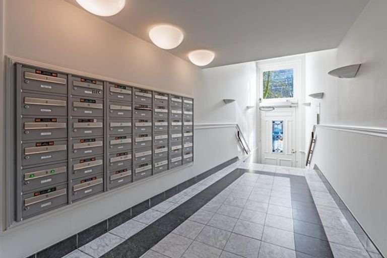 Penthouse met dakterras en garage - Afbeelding 2