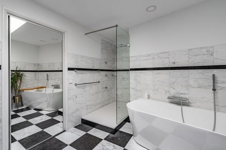 Penthouse met dakterras en garage - Afbeelding 42