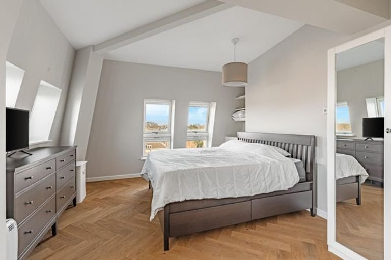 Penthouse met dakterras en garage - Afbeelding 9