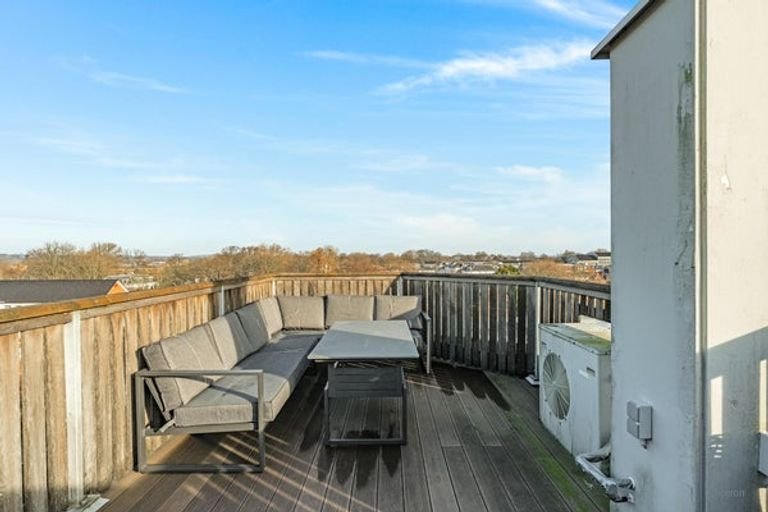 Penthouse met dakterras en garage - Afbeelding 56