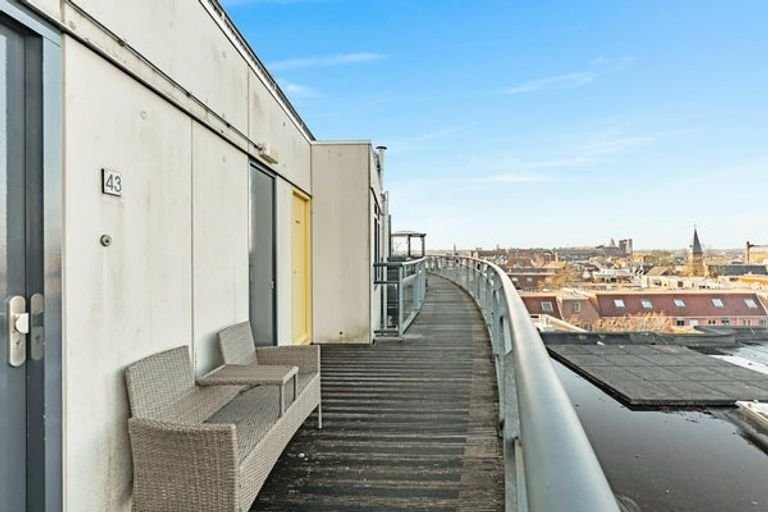 Penthouse met dakterras en garage - Afbeelding 62