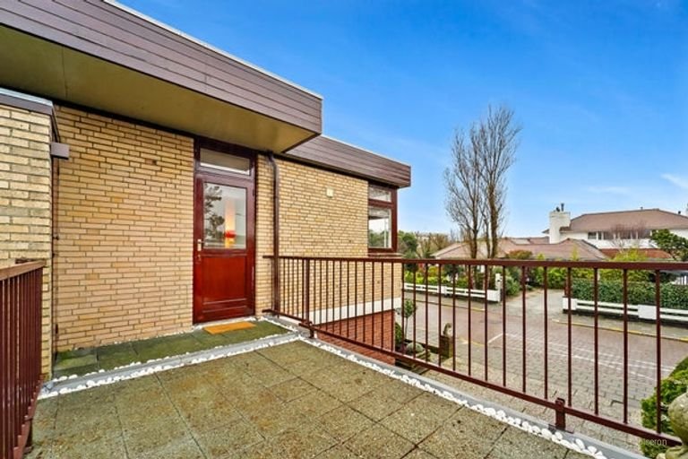 Renovated villa near the sea - Image 29