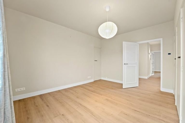 Renovated villa near the sea - Image 38