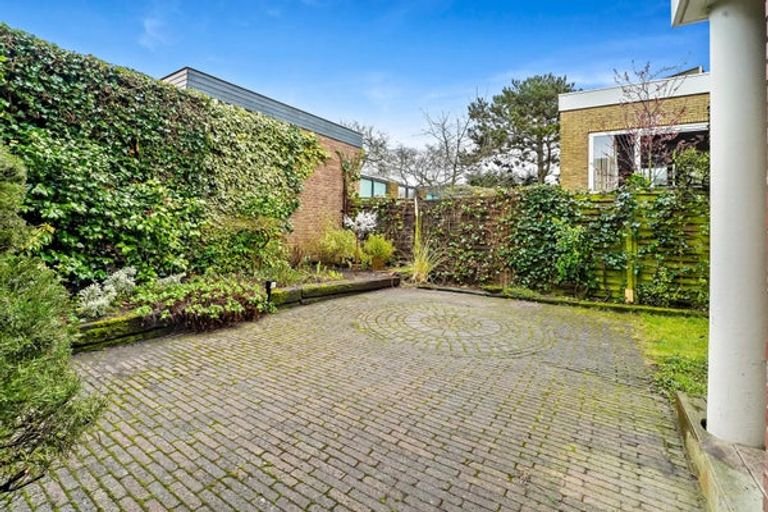 Renovated villa near the sea - Image 42