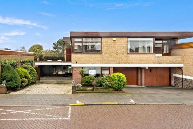 Renovated villa near the sea - Image 1