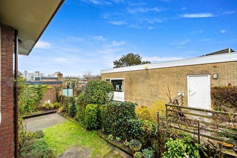 Renovated villa near the sea - Image 25