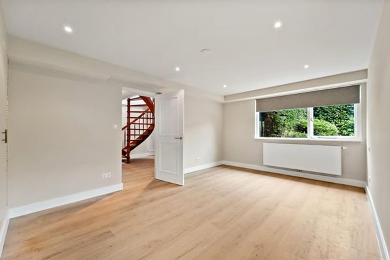 Renovated villa near the sea - Image 9