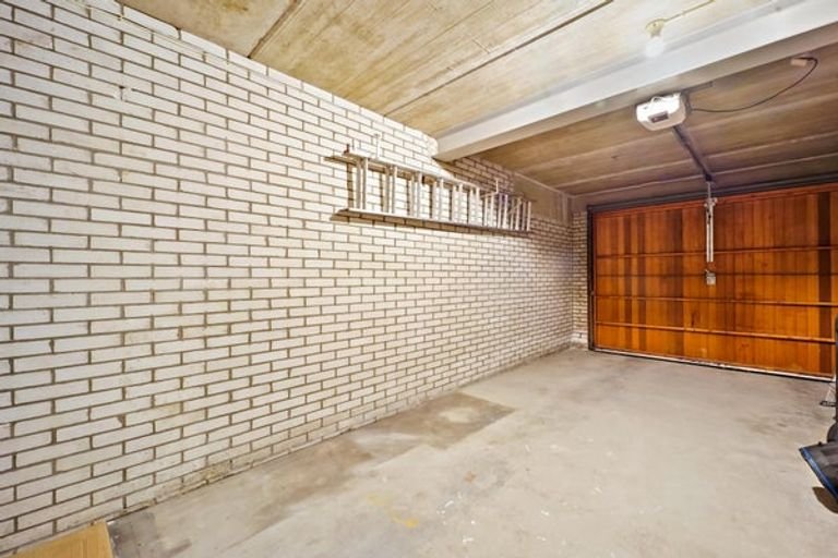 Renovated villa near the sea - Image 44