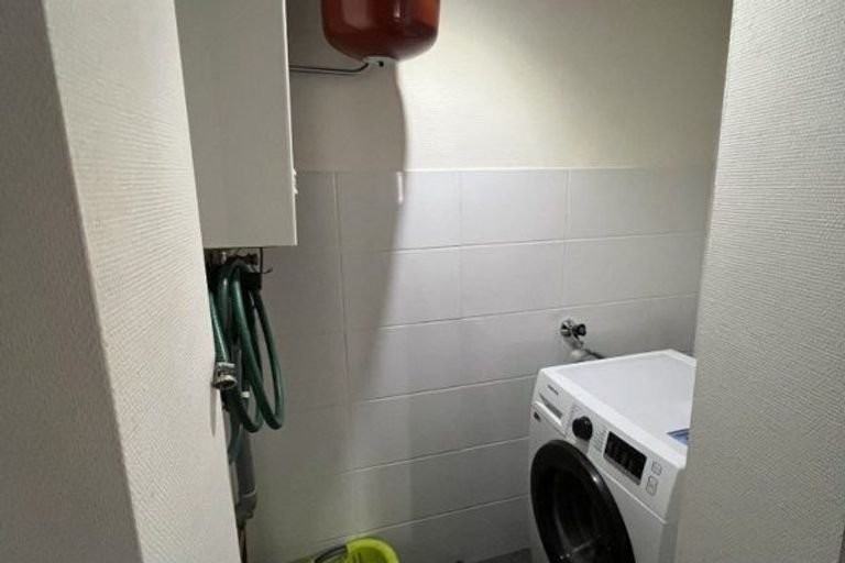 Renovated ground-floor apartment with energy label A - Image 16