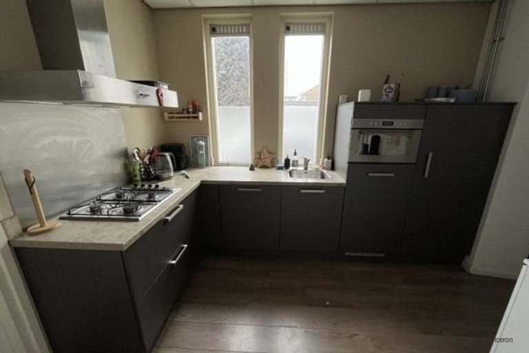 Renovated ground-floor apartment with energy label A - Image 9