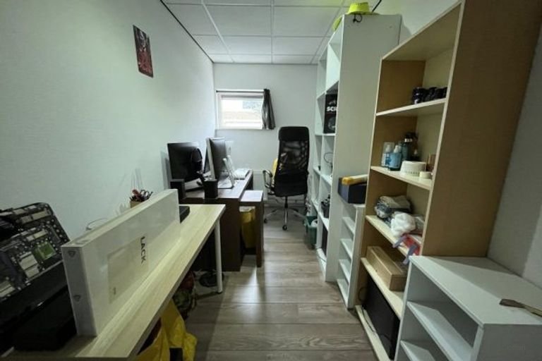 Renovated ground-floor apartment with energy label A - Image 13