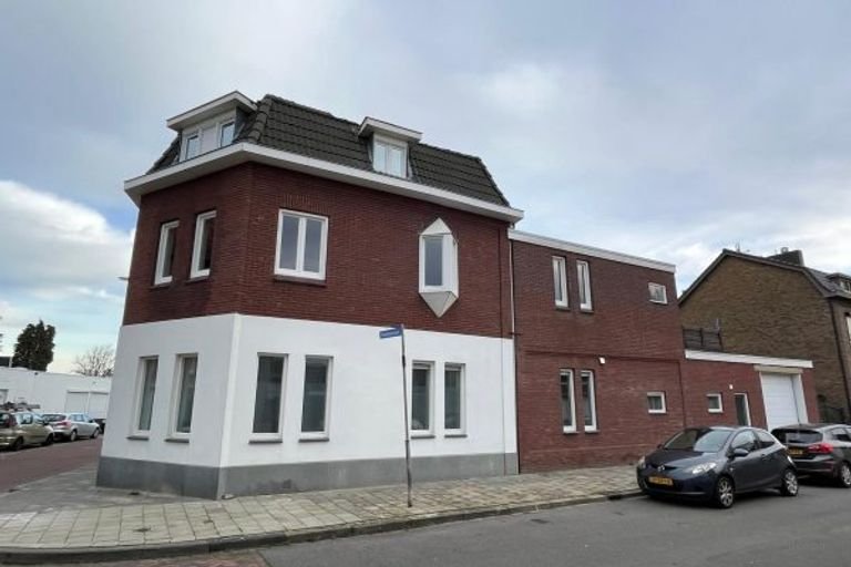 Renovated ground-floor apartment with energy label A - Image 2