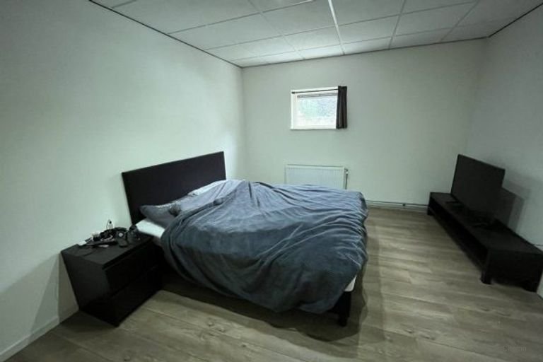 Renovated ground-floor apartment with energy label A - Image 11