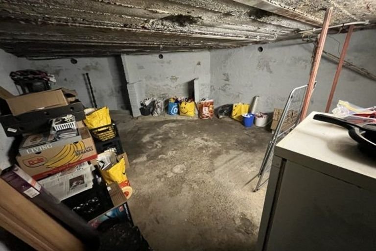 Renovated ground-floor apartment with energy label A - Image 18