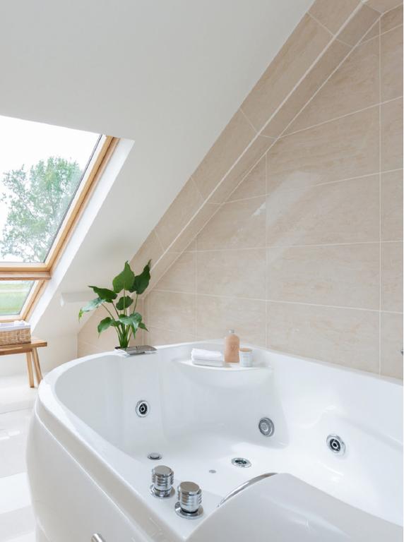 116 m² maisonette with Markermeer views - Image 6