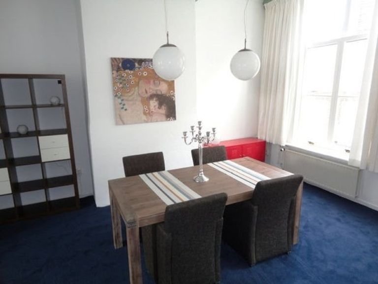 Licht appartement met ensuite in centrum - Afbeelding 3