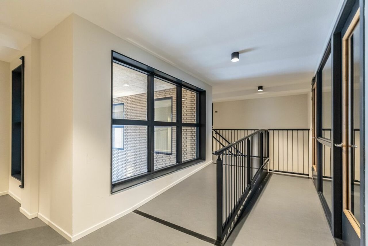 Industrial loft (131 m²) with roof terrace - Image 10