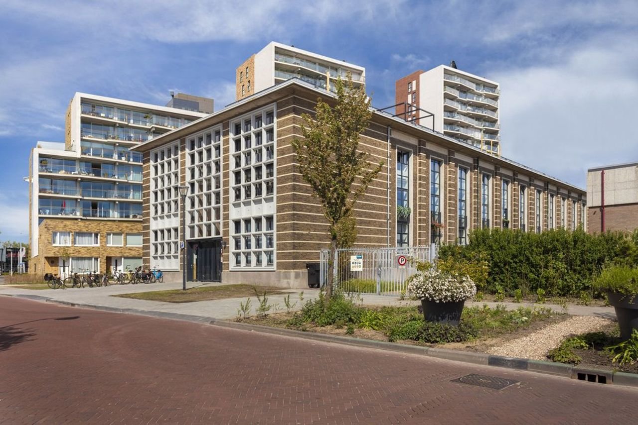 Industrial loft (131 m²) with roof terrace - Image 7