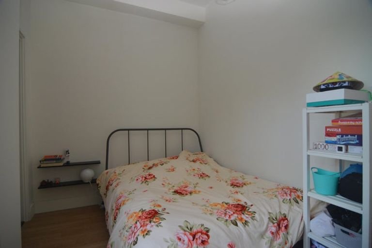 Moderne studio met uitzicht op de singel - Afbeelding 6