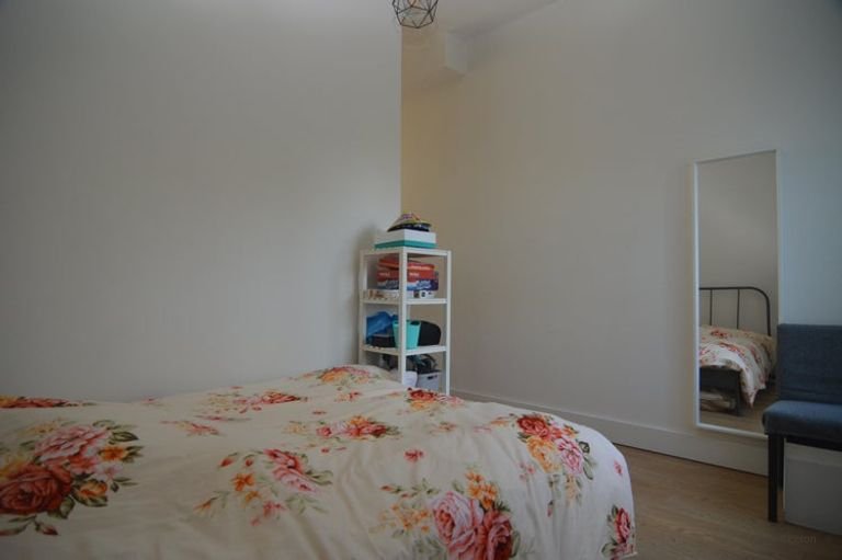 Moderne studio met uitzicht op de singel - Afbeelding 7