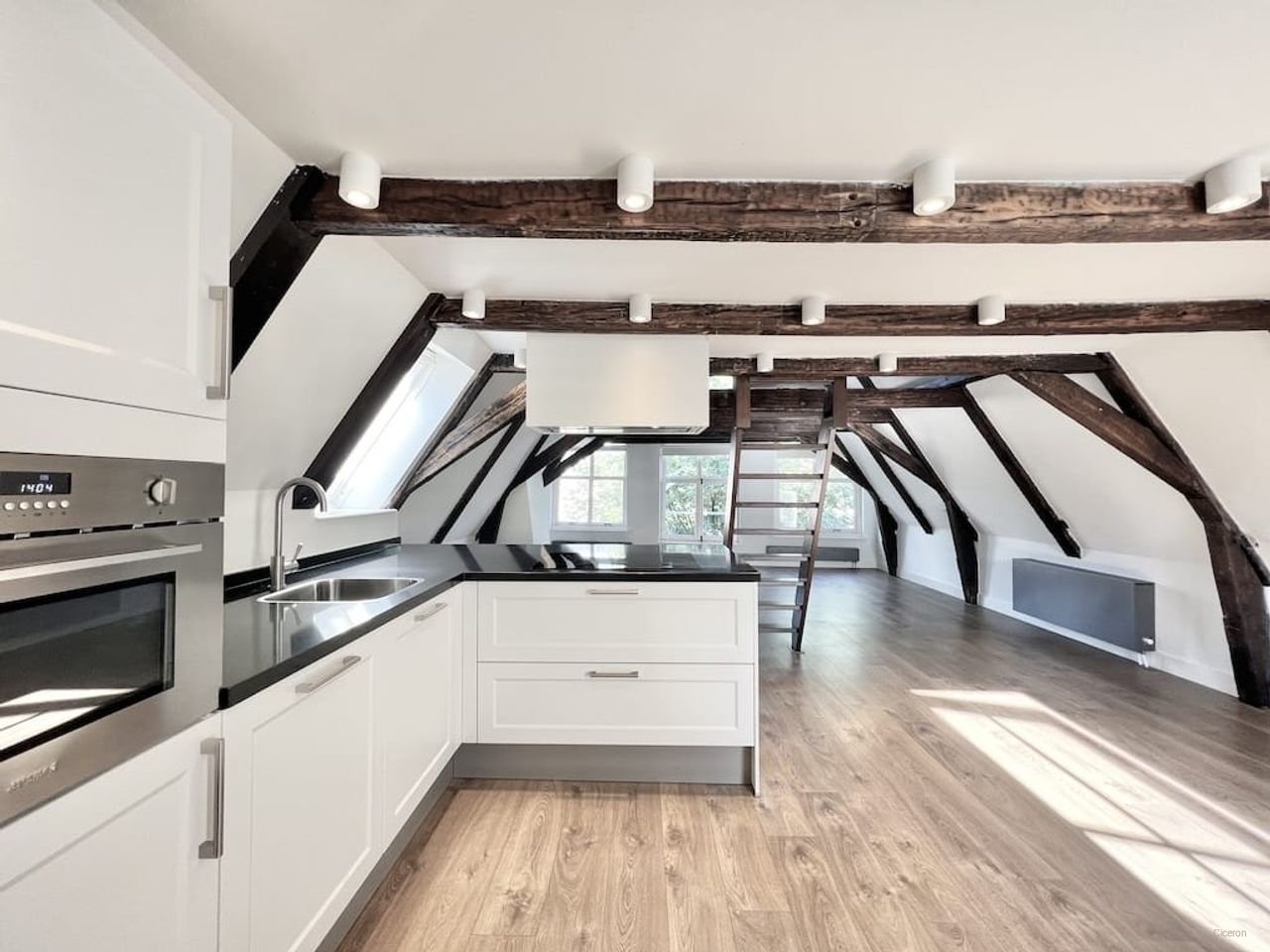 125 m² aan de gracht met terras - Afbeelding 4