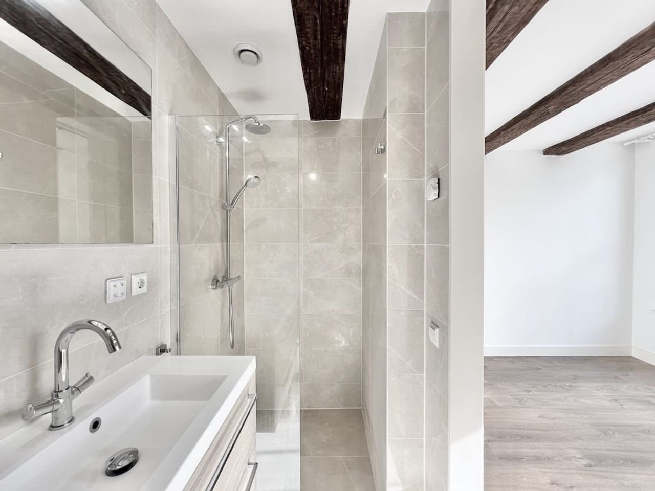 125 m² aan de gracht met terras - Afbeelding 8