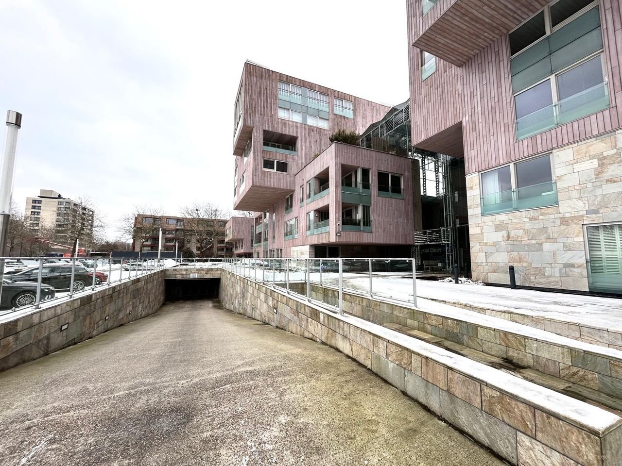 Royaal wonen met terras in Crystal Court - Afbeelding 17