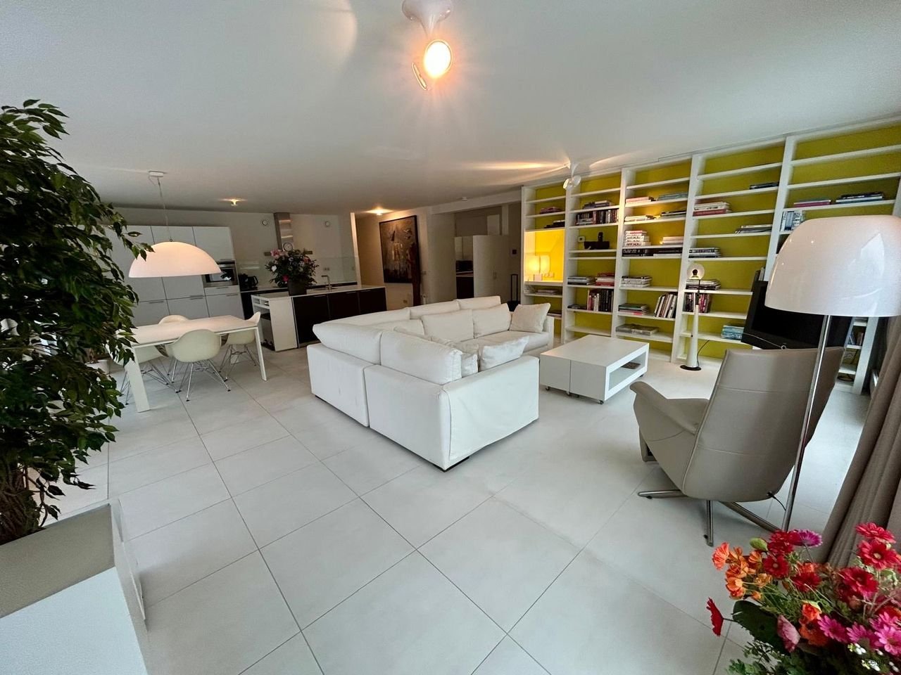 Royaal wonen met terras in Crystal Court - Afbeelding 6