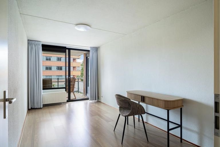 Gemeubileerd appartement met garage in Stadshart - Afbeelding 12