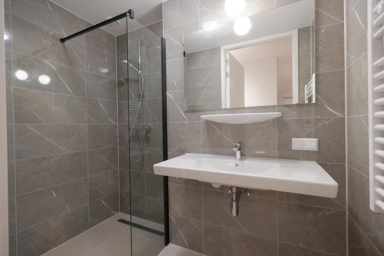 2-slaapkamerappartement op de 15e verdieping - Afbeelding 10