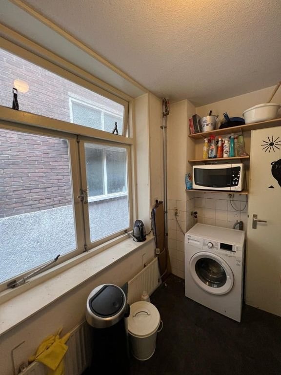 Bright room (15m²) at the Rademarkt - Image 4