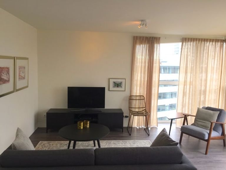 Bright 4-room apartment Stadsdriehoek - Image 3