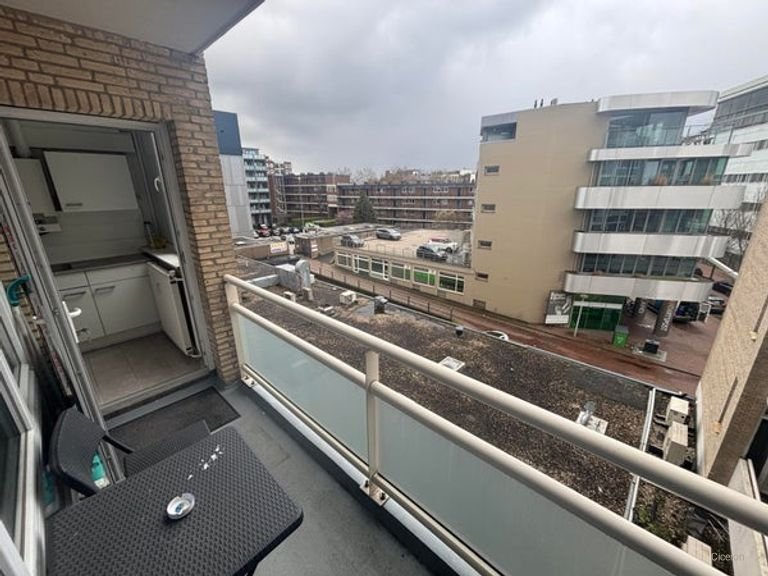 3-kamer appartement met balkon in Enschede - Afbeelding 13