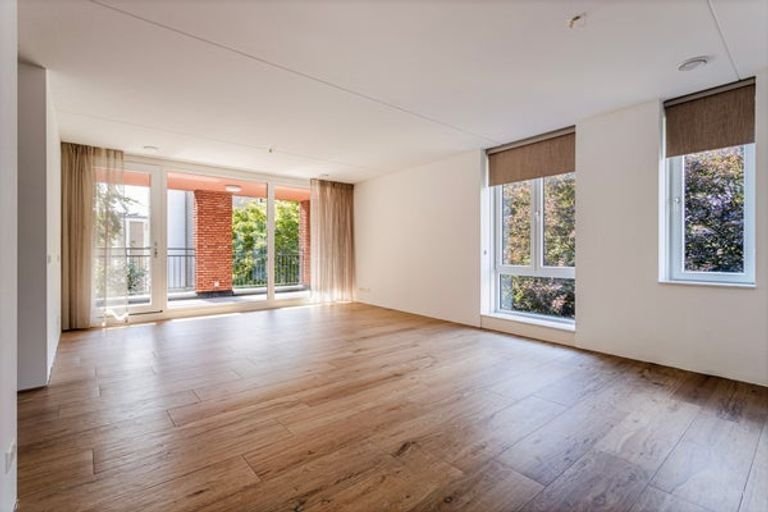 Modern appartement aan het Polverpark - Afbeelding 13