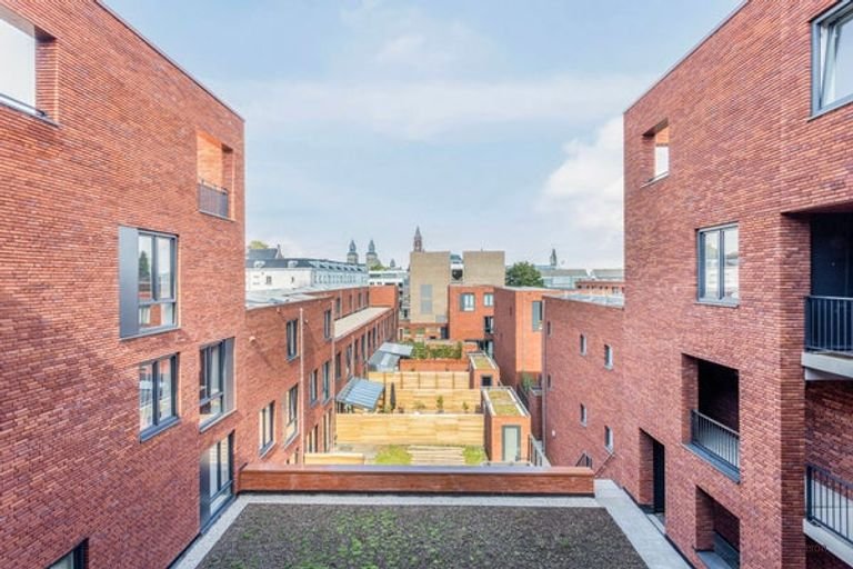 Modern appartement aan het Polverpark - Afbeelding 28