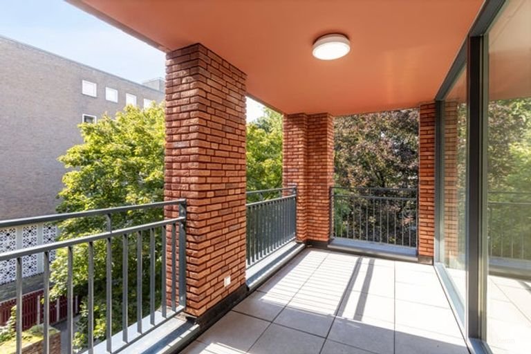Modern appartement aan het Polverpark - Afbeelding 25