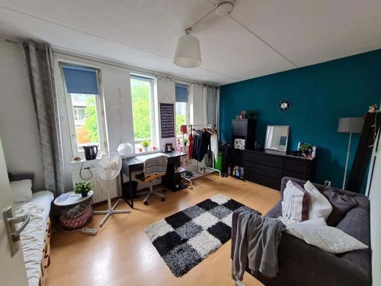 15m2 room in the Indische buurt - Image 5