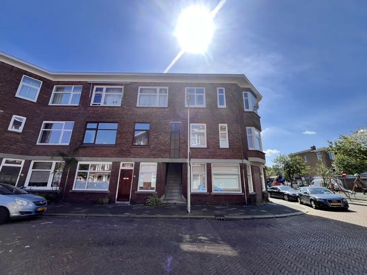 Benedenwoning met tuin voor delers - Afbeelding 1