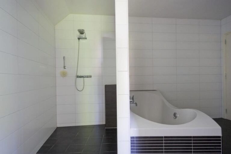 Ruime tweekapper met oprit in Ulvenhout - Afbeelding 4